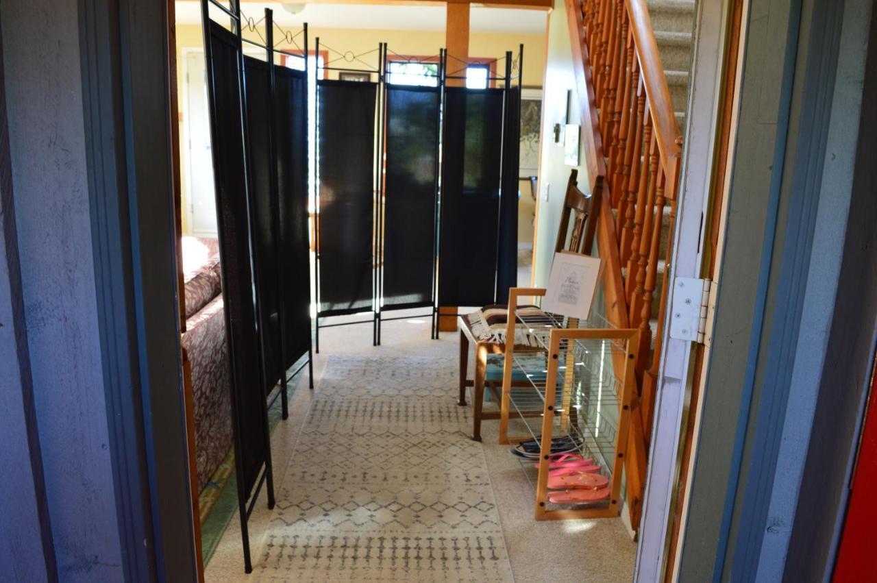 Estuary House Reflexology B&B コートネイ エクステリア 写真